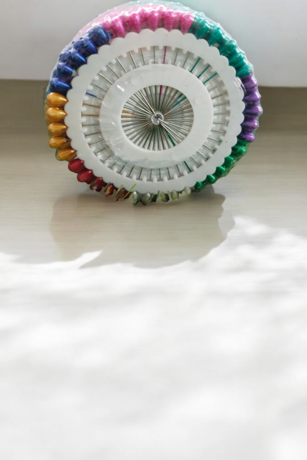 Colorful Pearl Head Pins Wheel
